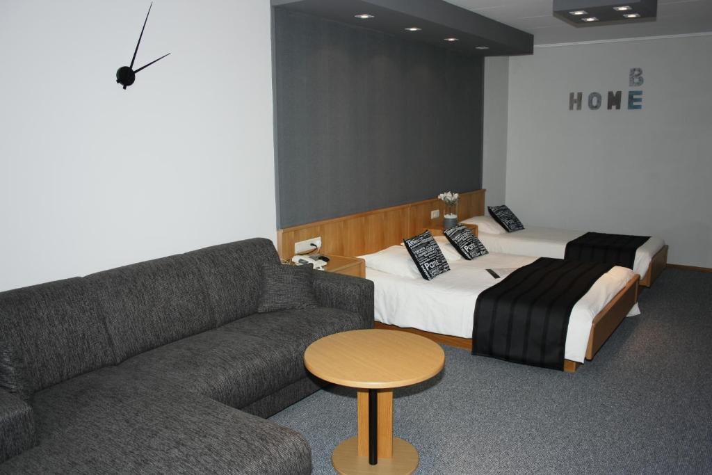 Hotel & Appartementen Royal Sas van Gent ห้อง รูปภาพ