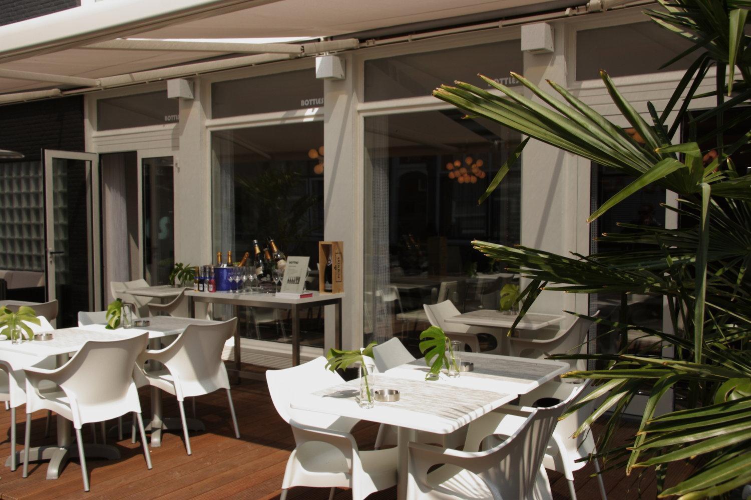 Hotel & Appartementen Royal Sas van Gent ภายนอก รูปภาพ